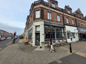 Photo 1- click for photo gallery